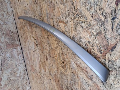 Bmw 3 E90,E91 vnútorná lišta ľavých predných dverí