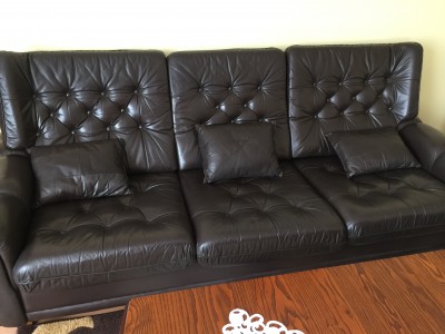 tmavohnedá   kožená sedacia súprav  ( 3+2+1)