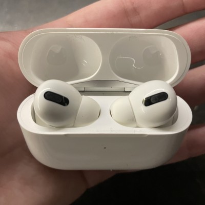 AirPods Pro