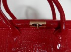 ČERVENÁ LAKOVANÁ KROKO KABELKA