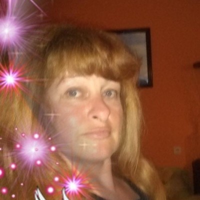 Hladam vážny vztah