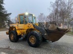 Kolový nakladač VOLVO L90D-10.328mth-hmotnost 17t