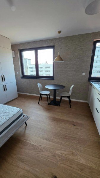 Moderný 1-izbový apartmán s parkovaním – Green