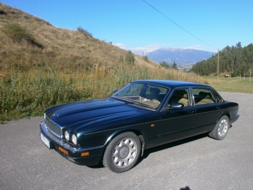 Jaguar Sovereign X300