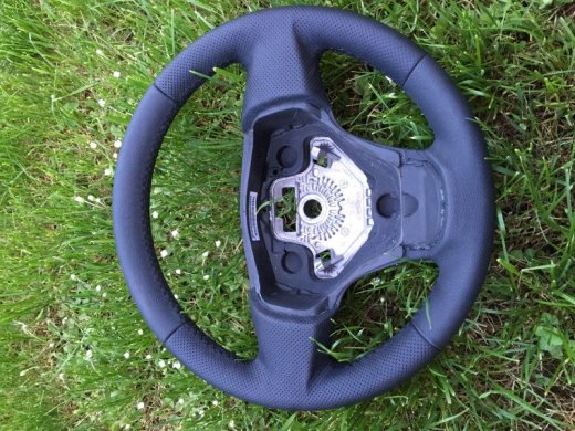 Kozeny volant Opel ASTRA,CORSA,VECTRA,VIVARO,ZAFIR