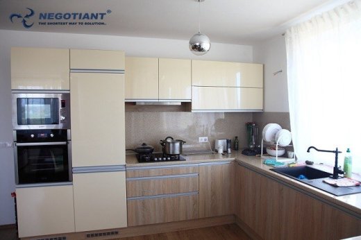 4 izb.luxusný byt vo viladome, Slovenský Grob