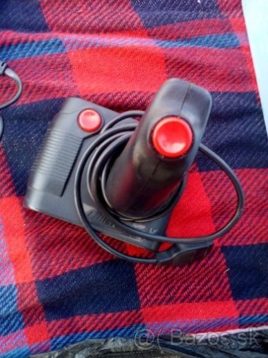 Quick Shot 9 PIN joystick na staré počítače