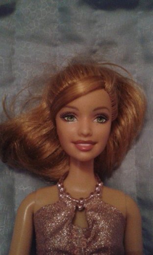 Barbie v ruzovych satach Fashion fever