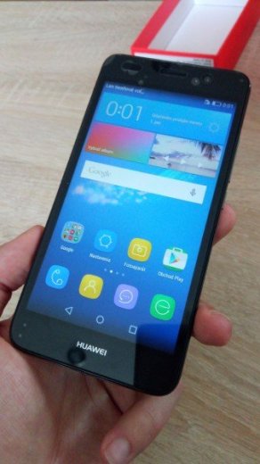 PREDÁM Huawei Y6 + silikónový obal čierny