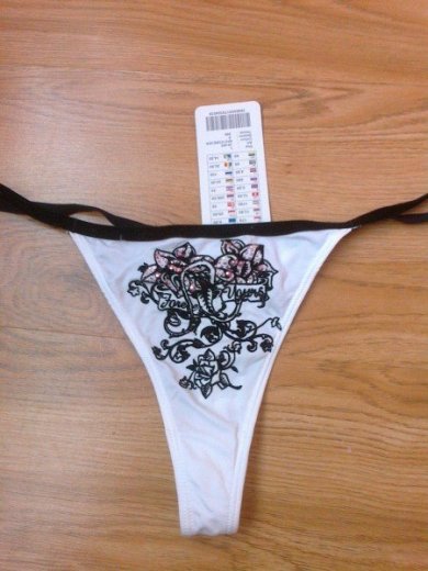 Tangace nove L-XL New Yorker