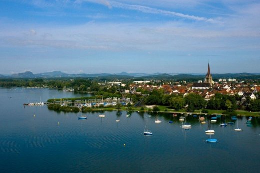 Ponuka opatrovania pri jazere Untersee