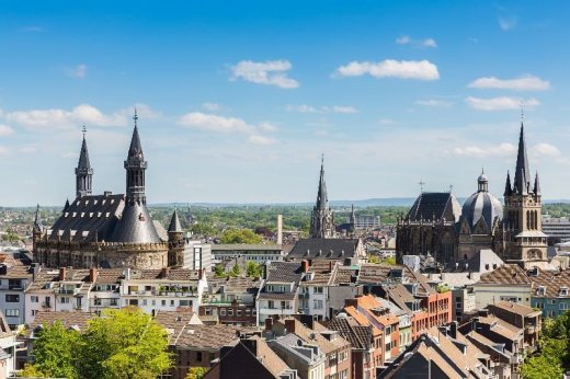 Jednoduché opatrovanie v meste Aachen