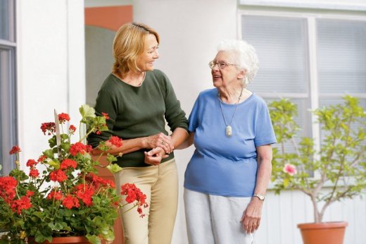 OPATERA SENIOROV