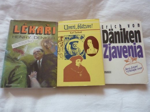 Lékaři, Umri, blázon !, Zjavenie