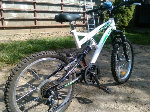 Bicykel DHS-climber