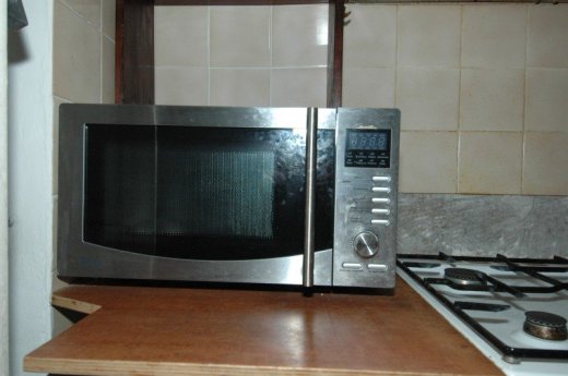 Predám mikrovlnnú rúru