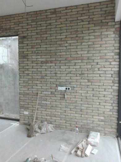 Tehlový obklad zo starých tehál