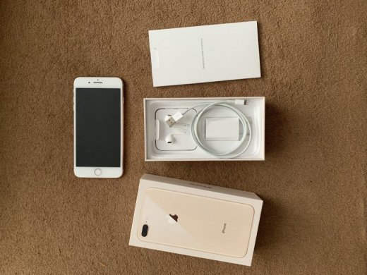 iPhone 8 plus 256GB zlatý