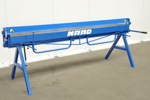 Ohýbačka plechu ZG-2500/0.7