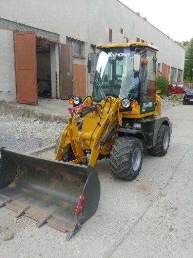 Nakladač HAIHONG ZL10