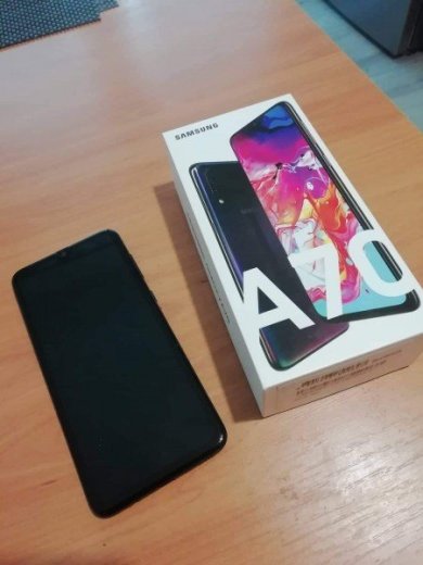 Samsung A70 Top Stav