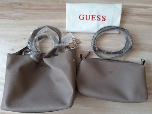 Kabelka Guess