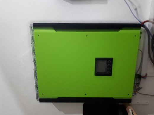 Solarny hybridny menic Infini Solar 4KW Super