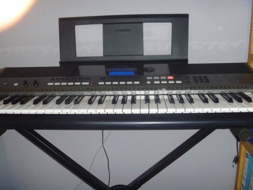 klávesy yamaha