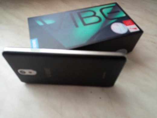 Predám mt Lenovo VIBE P1m ako nový na 2sim karty