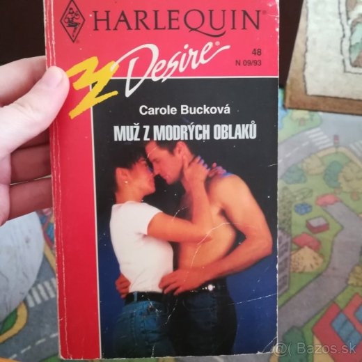 Muž z modrých oblaků kniha od: Carole Buck