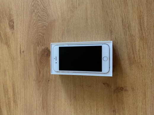 IPhone 6s / 32GB / biely