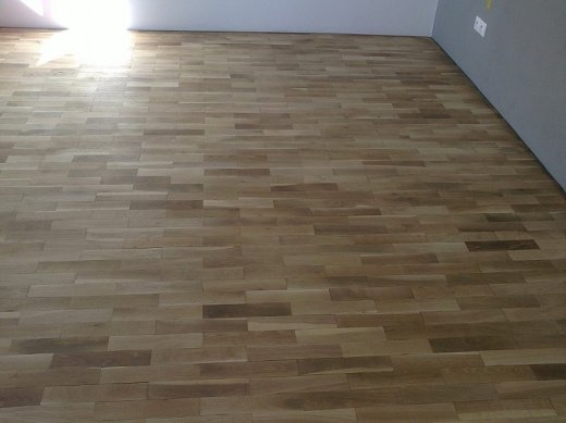 Renovácia parkiet, drevených podláh a schodísk