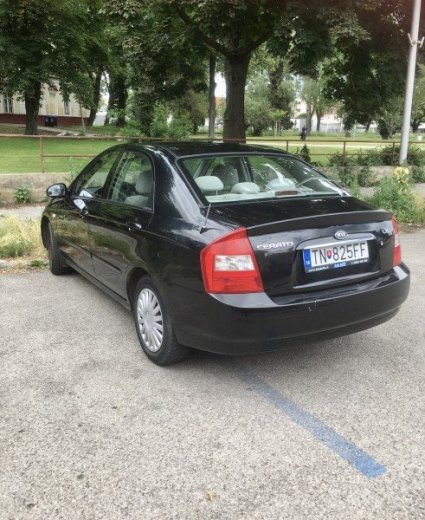 KIA CERATO