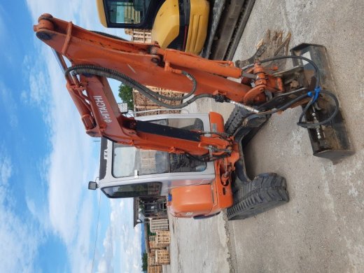 Hitachi ex22