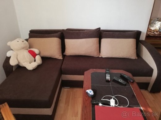 Predam sedaciu rohovu supravu
