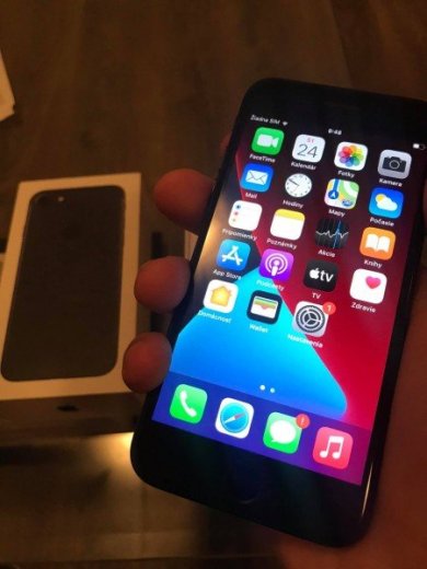 iPhone 7 Matte Black 32gb TOP STAV