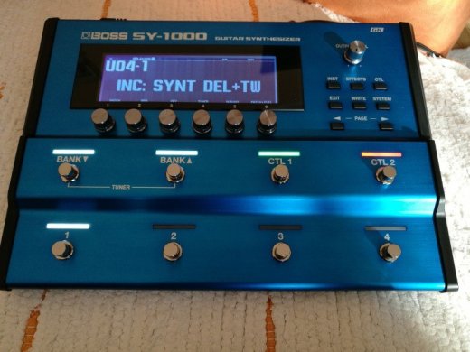BOSS SY-1000 s 33 mes. zárukou