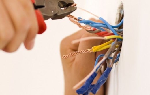 Stavebné a elektroinštalačné práce