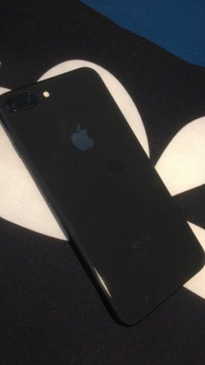 iPhone 8 plus na náhradné dely