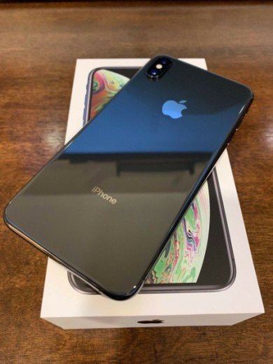 Predám iPhone XS 64gb