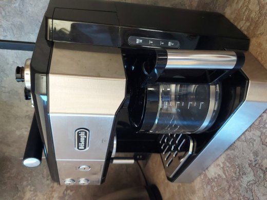 Kavovar DeLonghi