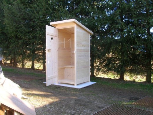 Záhradné WC, Latrína