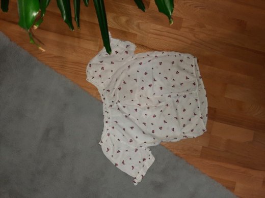 Dievčenská ľahká blúzka