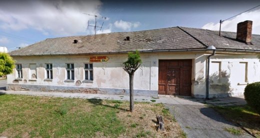 Predám rozľahlý RD v centre Hlohovca