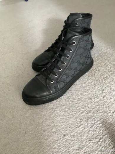 Gucci tenisky 39