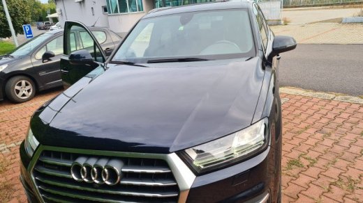 Predám AUDI Q7