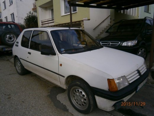 Peugeot 205 D