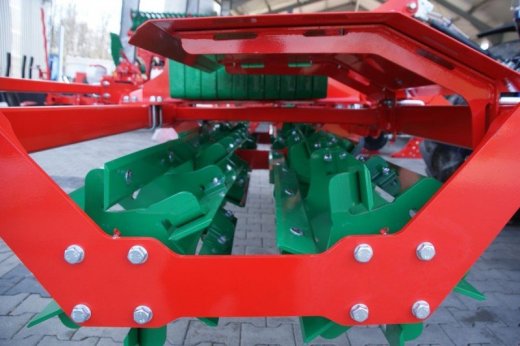 Agro-Masz Cutter 30 front drviaci valec