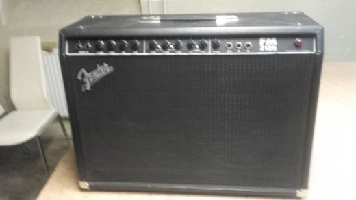 Git.kombo Fender FM212R