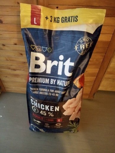 Predám BRIT PREMIUM granule 18 kg.